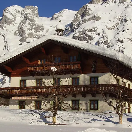 Oerglgut Apartment *